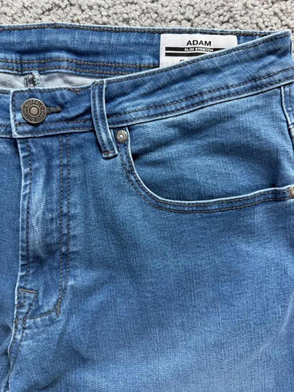 Buffalo David Bitton Adam Slim Stretch Jeans - Men's Sz. 32x32 - Med. Wash - NWT